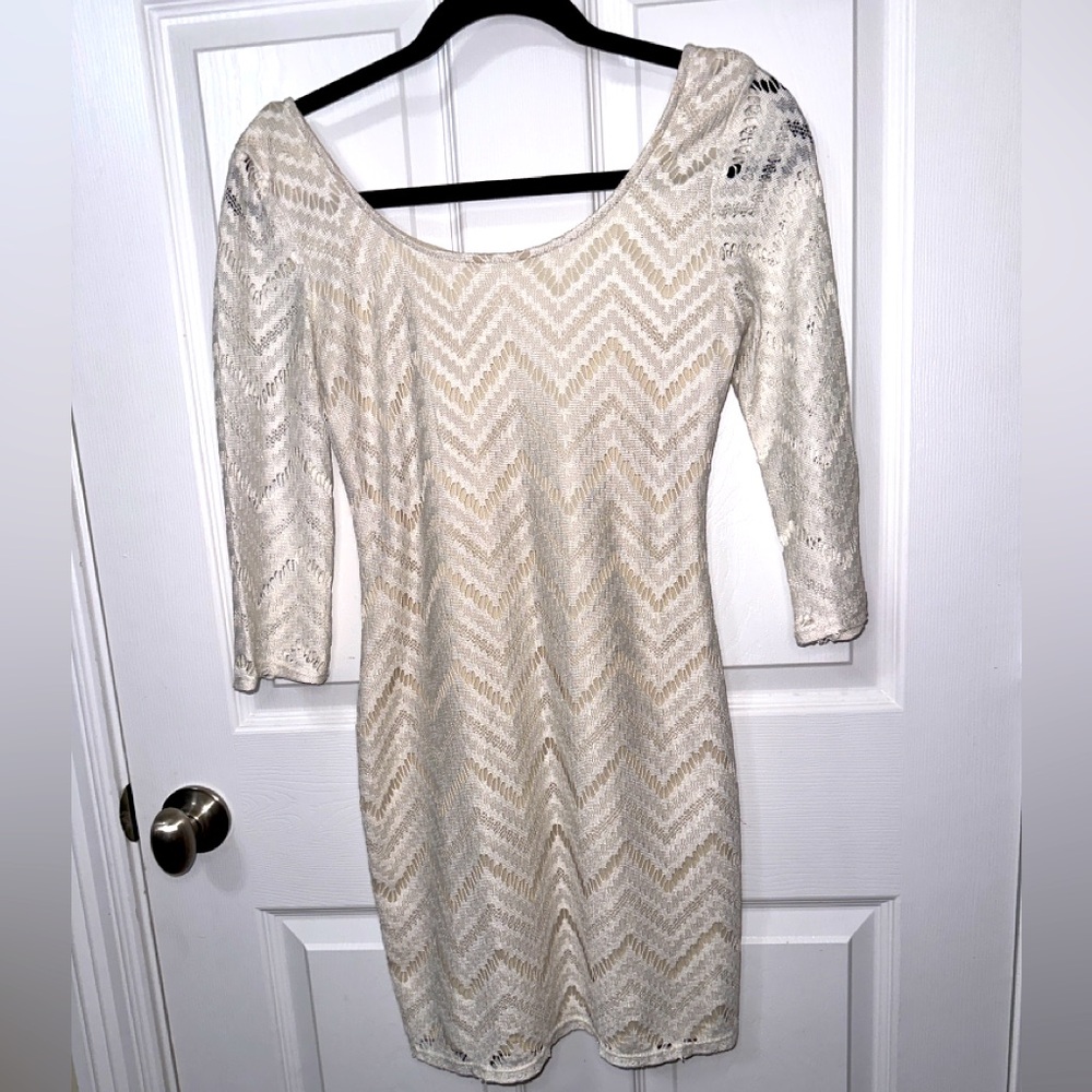 💟 Cream Long Sleeve Dress